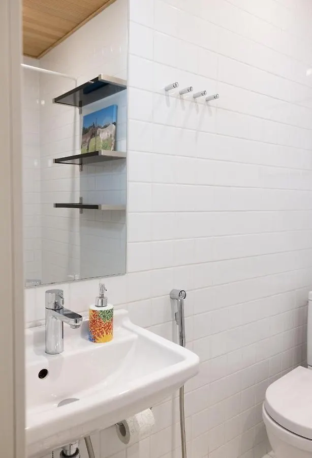 2Ndhomes Luxury Helsinki Center 2Br Apartment With Sauna