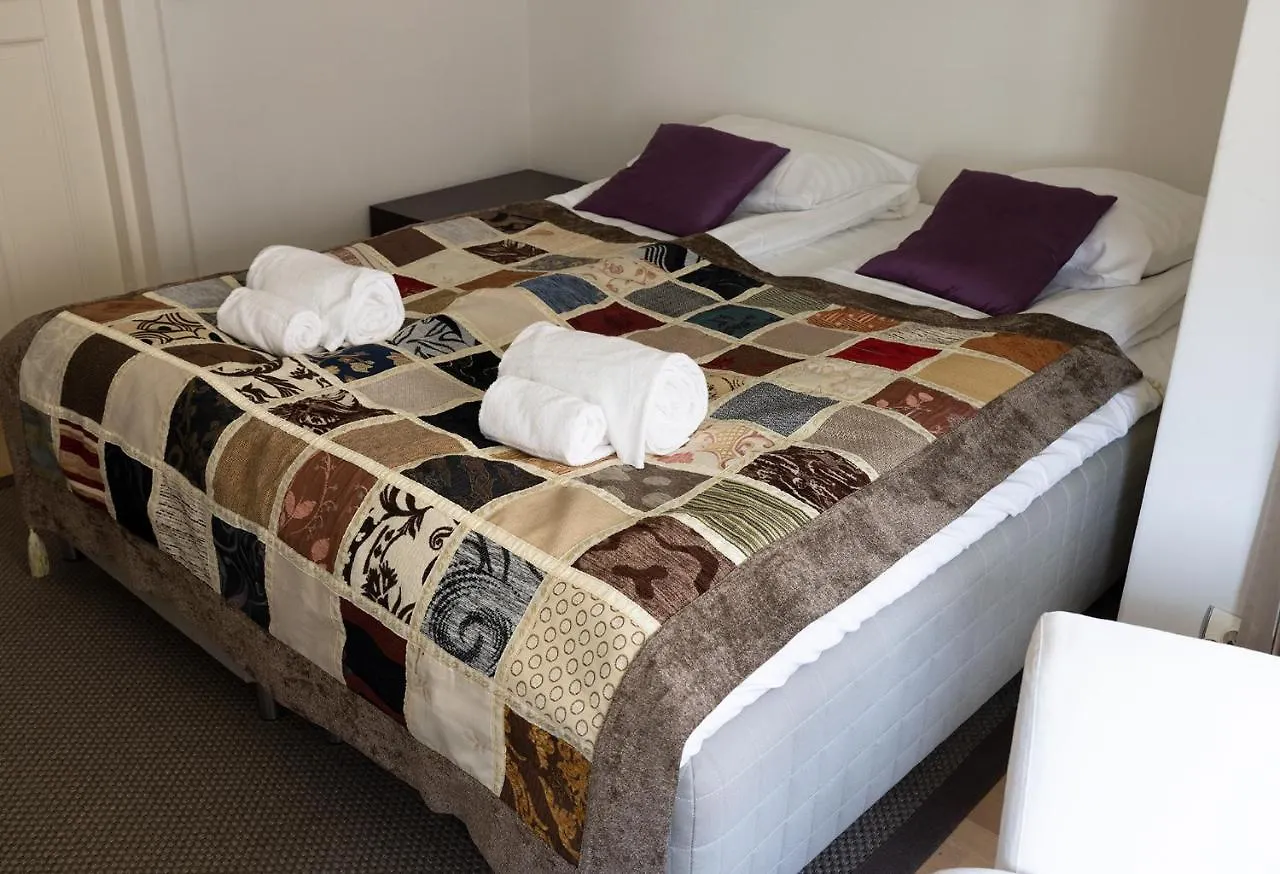 2Ndhomes Luxury Helsinki Center 2Br Apartment With Sauna