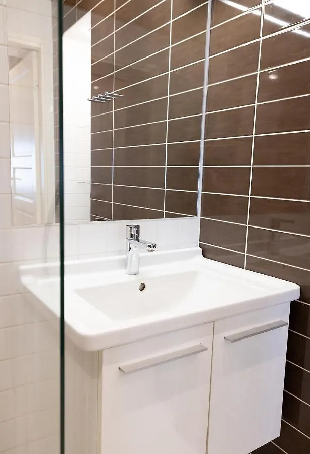 2Ndhomes Luxury Helsinki Center 2Br Apartment With Sauna